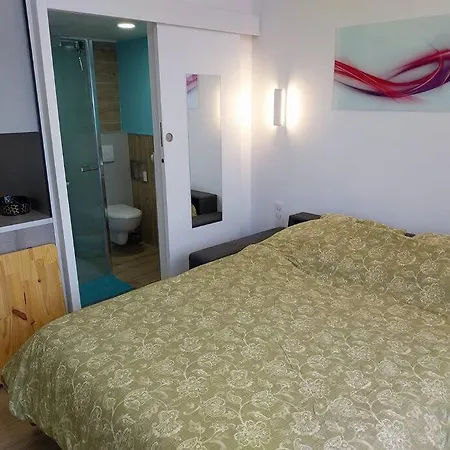 Apartment Independant Et Climatise. Arrivee Autonome